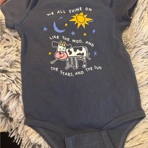 0-3M unisex Life is Good onesie